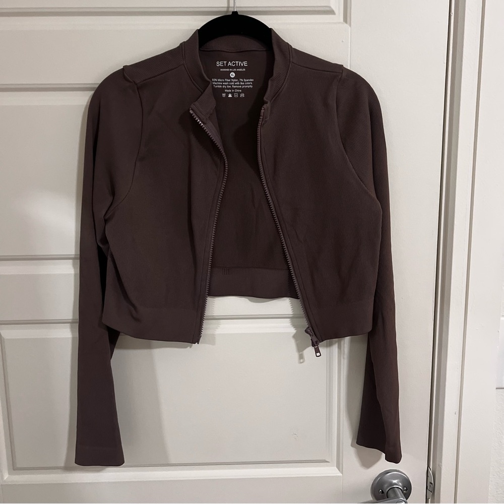 Set Active Cropped Jacket Top - image 4